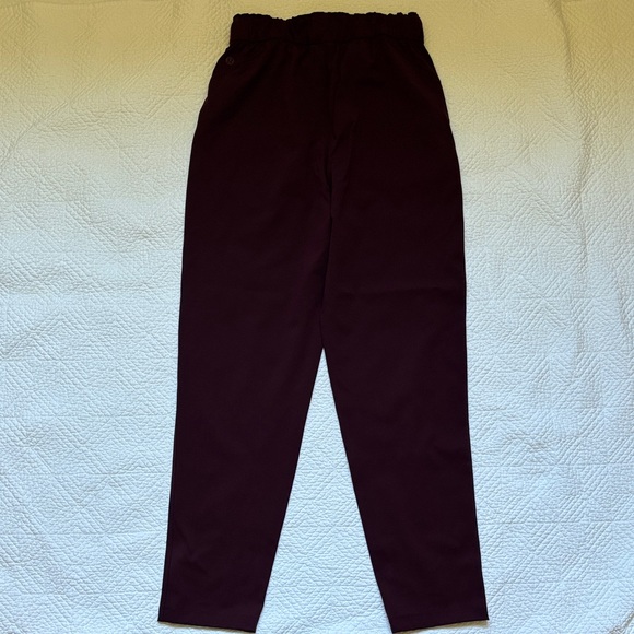 Lululemon stretch high rise pant - Picture 3 of 6